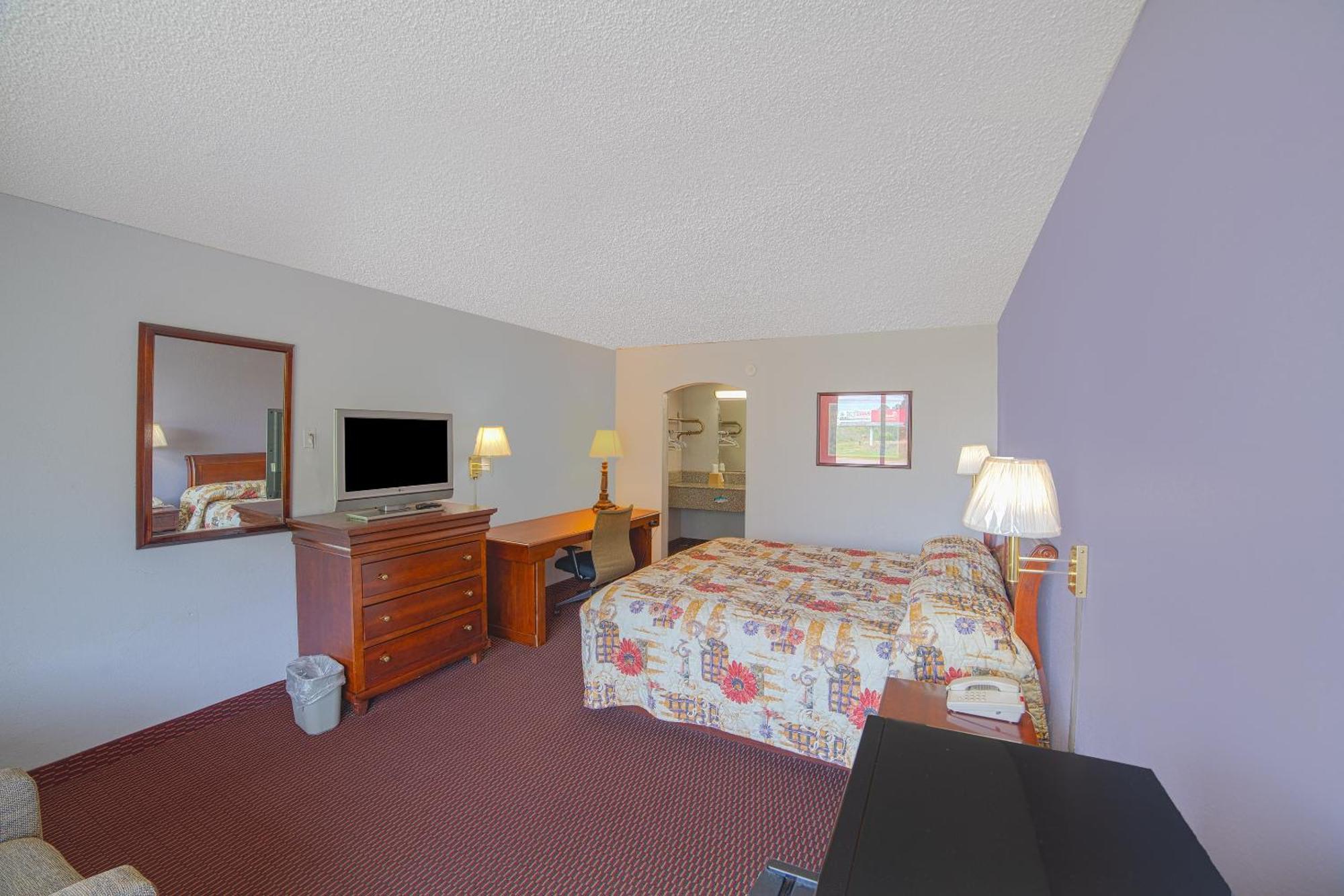 Masters Inn Selma Smithfield I-95 By Oyo 外观 照片