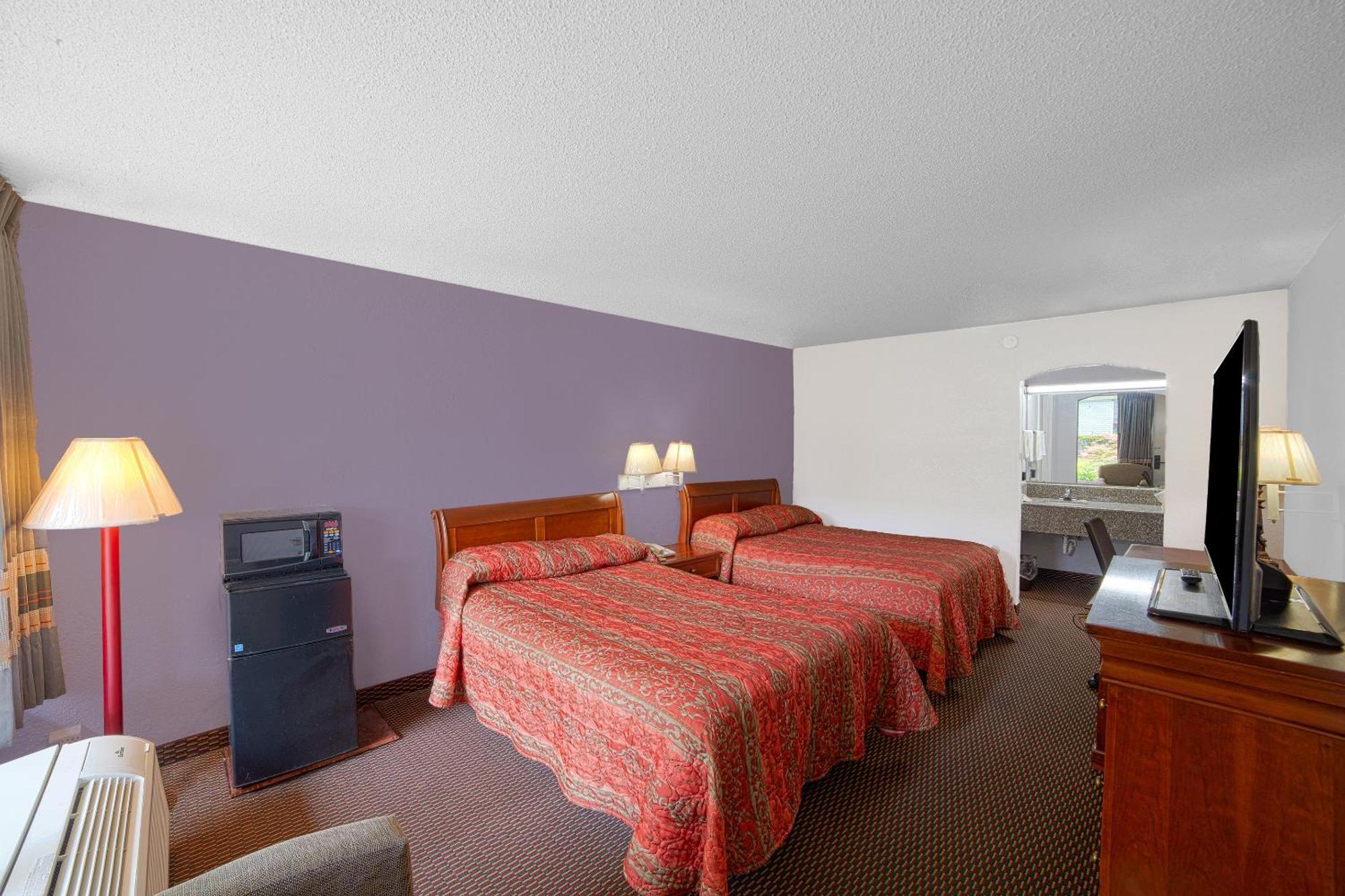 Masters Inn Selma Smithfield I-95 By Oyo 外观 照片
