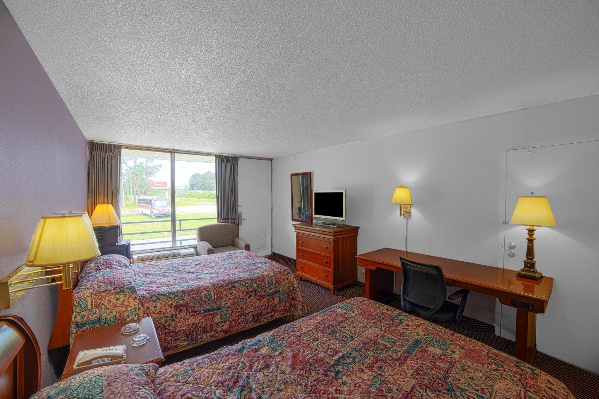 Masters Inn Selma Smithfield I-95 By Oyo 外观 照片