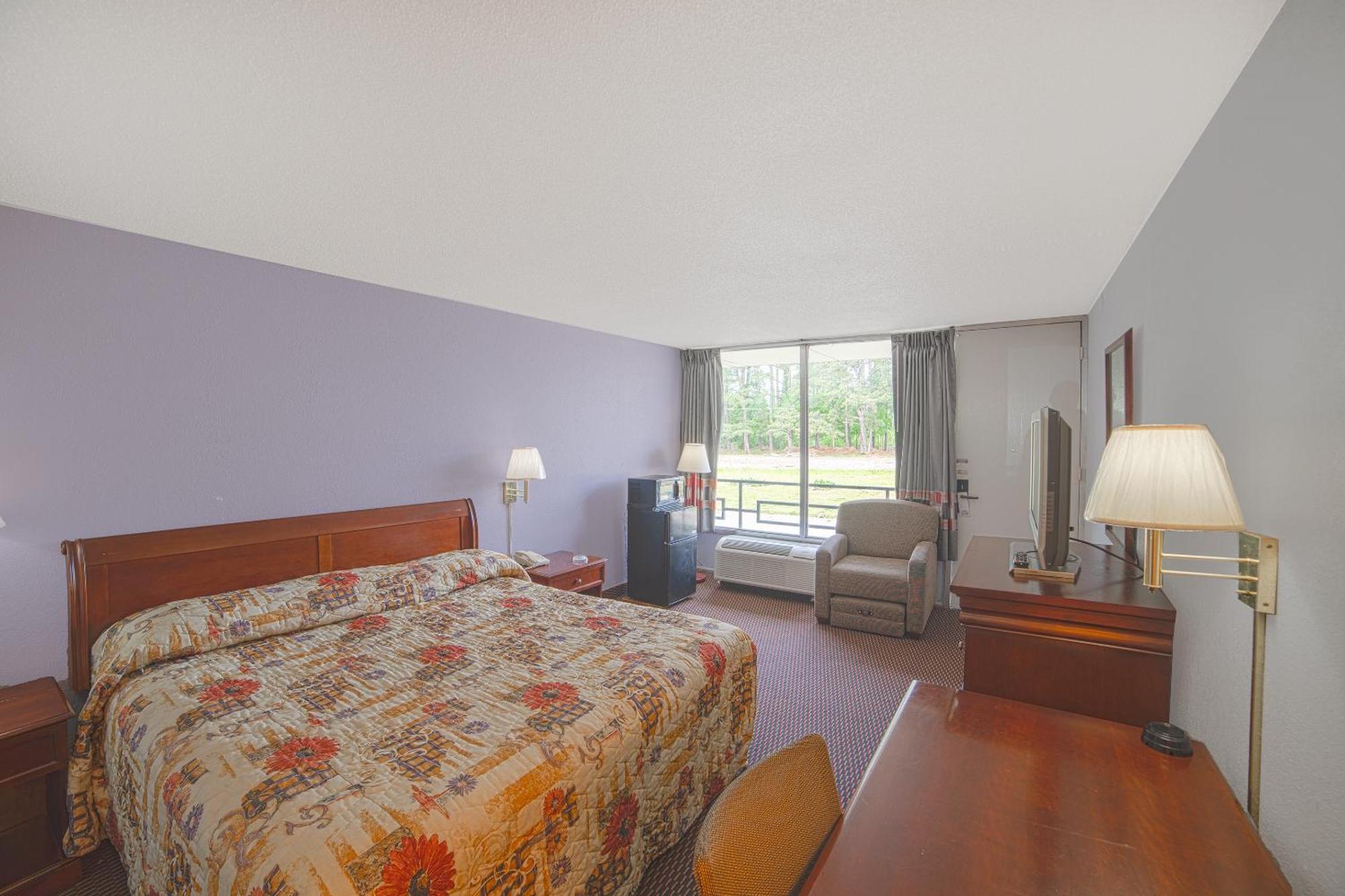 Masters Inn Selma Smithfield I-95 By Oyo 外观 照片